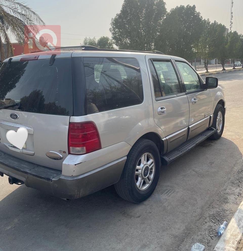 فورد إكسبيديشن